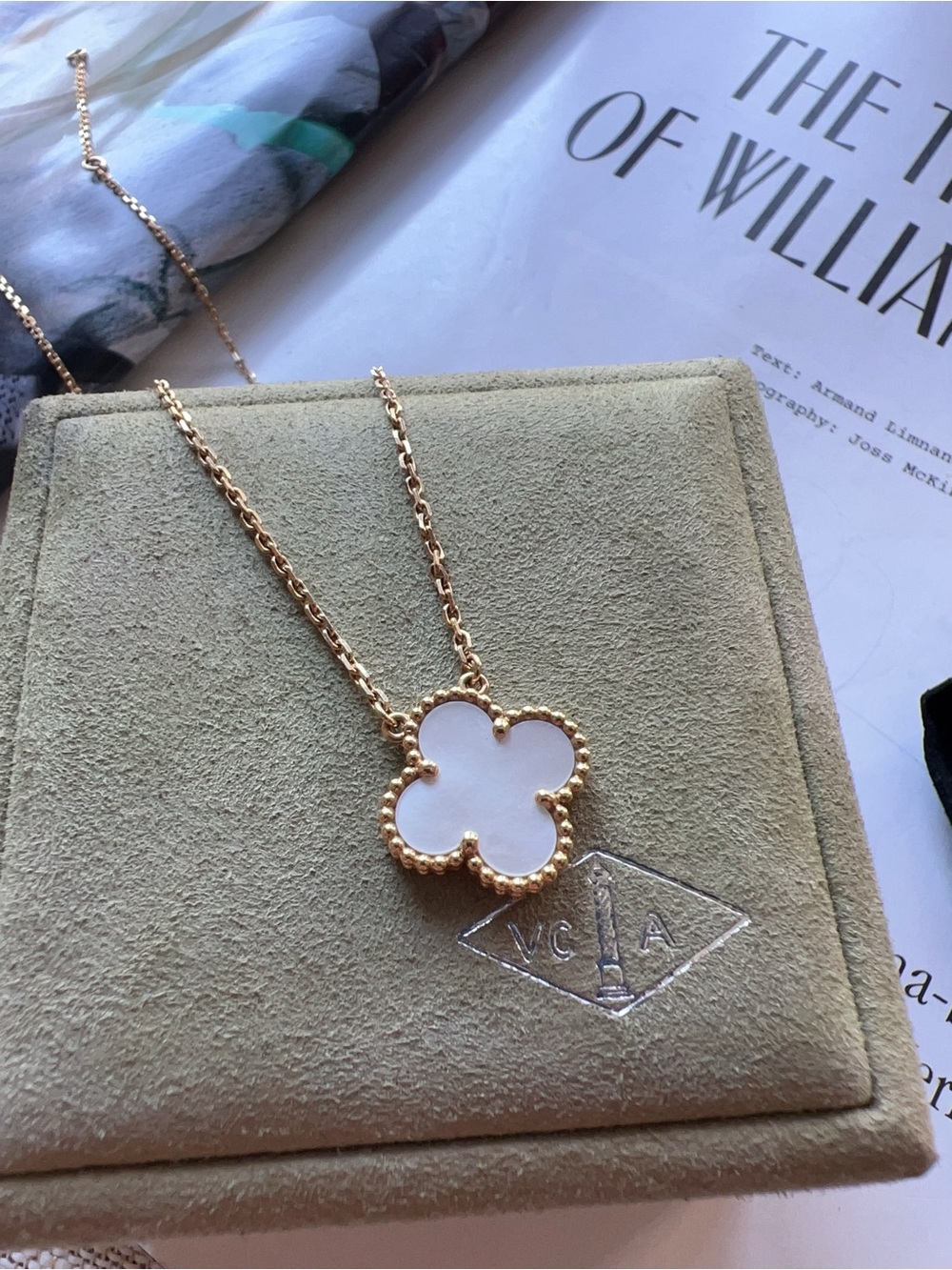 Van Cleef & Arpels 18k gold white mop necklace, vintage Alhambra.
